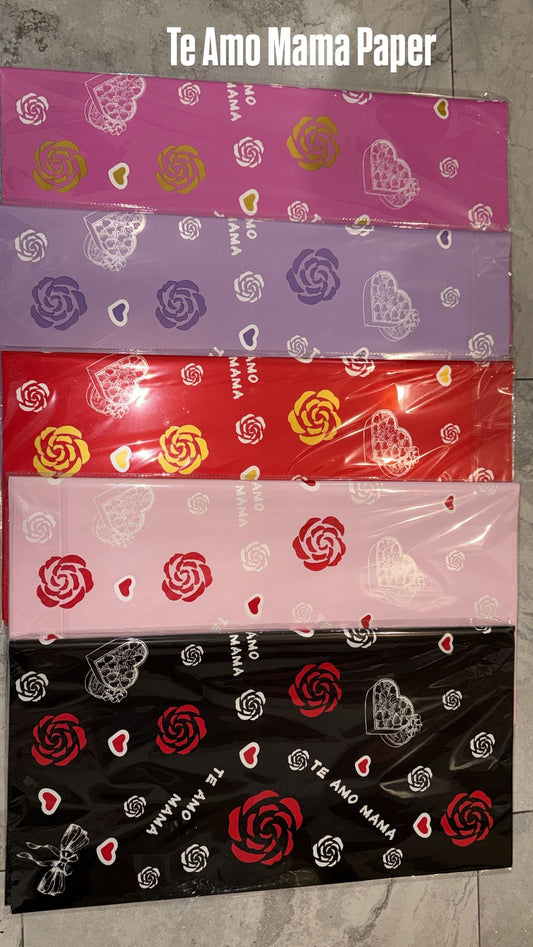 Te Amo Mama Floral Bouquet Wrapping Paper
