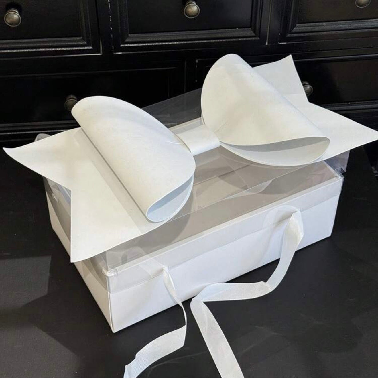 Bow Paper Gift Box