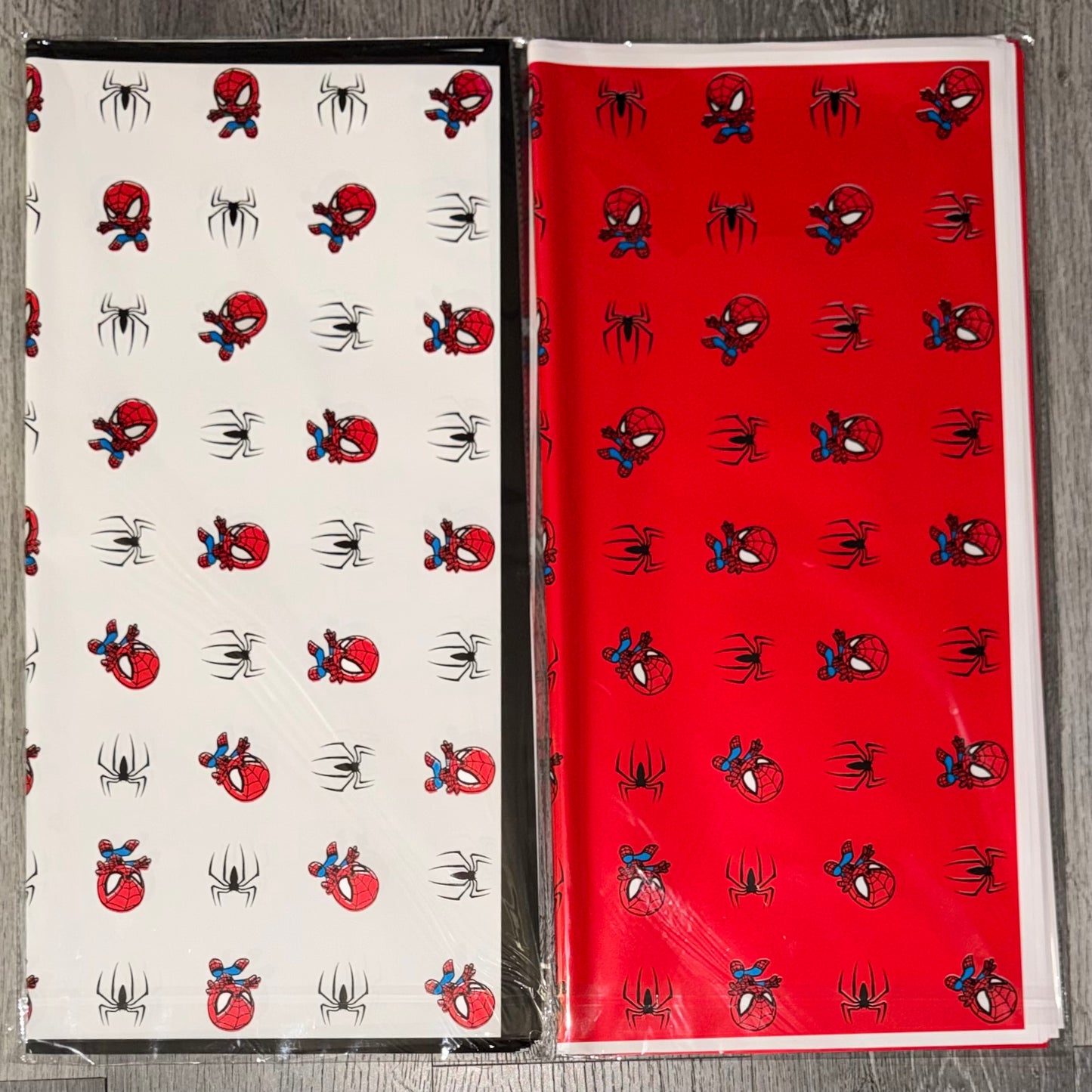Spider S Floral Bouquet Wrapping Paper